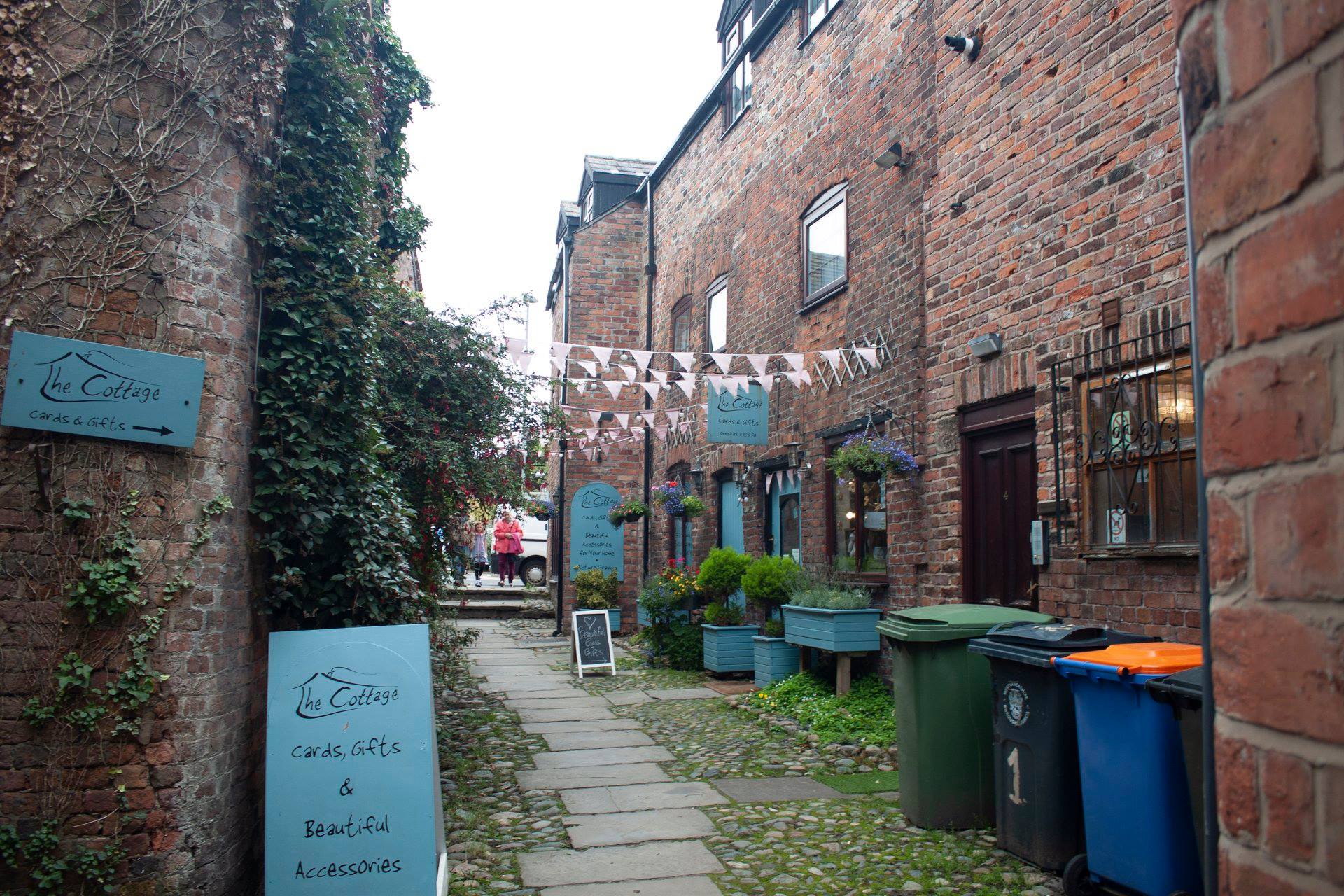 alleyway in Ormskirk